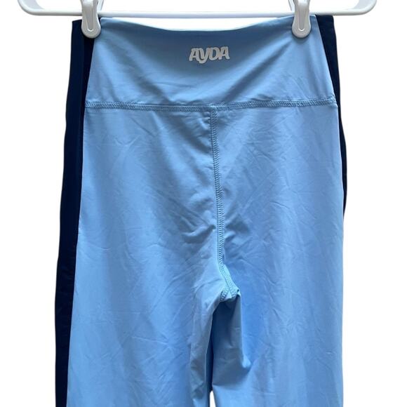 Ayda Activewear Flare Legging Light Blue Navy UNC Women's Medium - Picture 8 of 8